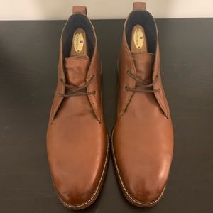 COLE HAAN Men’s Chukka Dress Shoes